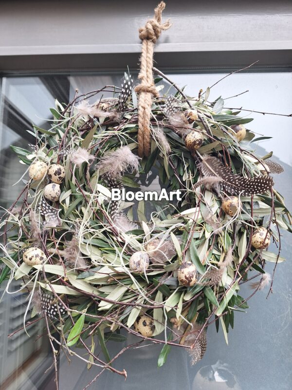 Olijfkrans met eitjes