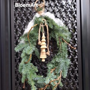 9 c Kersthanger kerstboompjes 50x30 met wol sneeuw