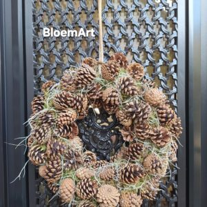 Dennenappels krans ca 45 cm